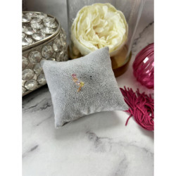 568 Nausznica zacisk CYRKONIE PRAWE UCHO stal HIT