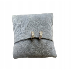 704 Złote kolczyki dla...