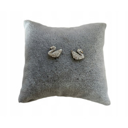 1087 Złote kolczyki...