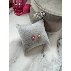 Złote kolczyki wkrętki KWIATKI STOKROTKI STAL 316L