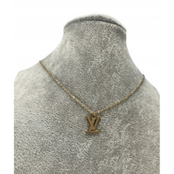 1272 Złoty łańcuszek...