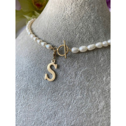 Celebrytka Blueberry perły naturalne literka S