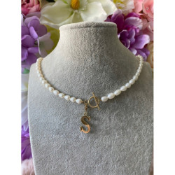 Celebrytka Blueberry perły naturalne literka S