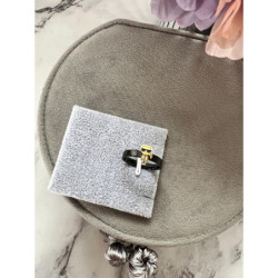 1282 Pierścionek czarny PREMIUM ROZ 9/19 HIT