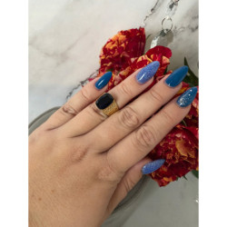 200 Pierścionek obrączka roz 7/17 8/18 kamienie