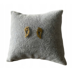 Złote kolczyki wkrętki...