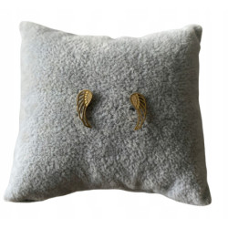 Złote kolczyki wkrętki...