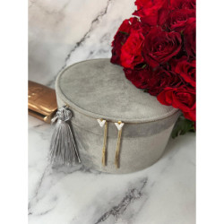 1356 Złote kolczyki ozdobna zatyczka z łańcuszkami