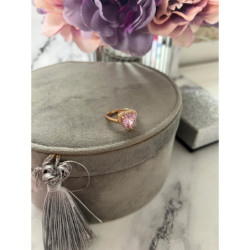 683 Pierścionek CYRKONIE KAMIEŃ RÓŻOWY SERCE STAL