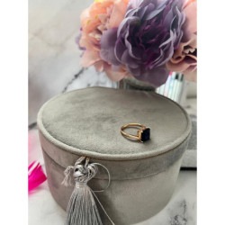 1142 Pierścionek CYRKONIE KAMEŃ GRANATOWY r 9/19mm