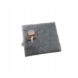 1135 Pierścionek CYRKONIE...