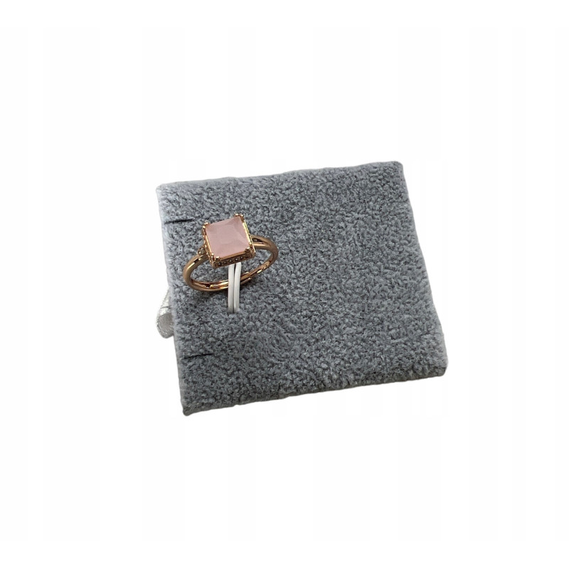 1135 Pierścionek CYRKONIE KAMEŃ RÓŻOWY STAL