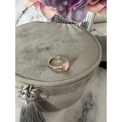 1135 Pierścionek CYRKONIE KAMEŃ RÓŻOWY STAL