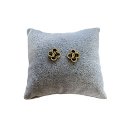 682 Złote kolczyki...